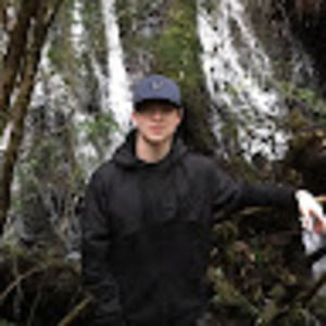 Meet your Posher, Benjamín achondo